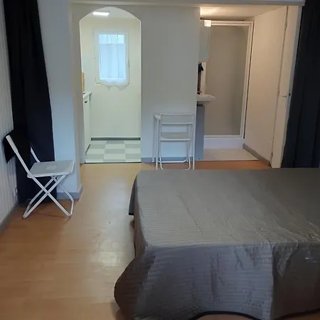 Studio Confortable Drancy Exterior photo