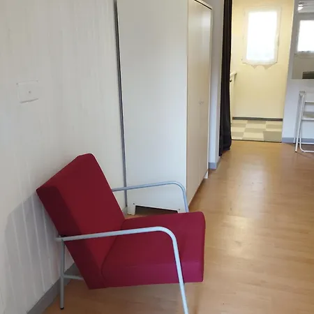 Studio Confortable Drancy Exterior photo